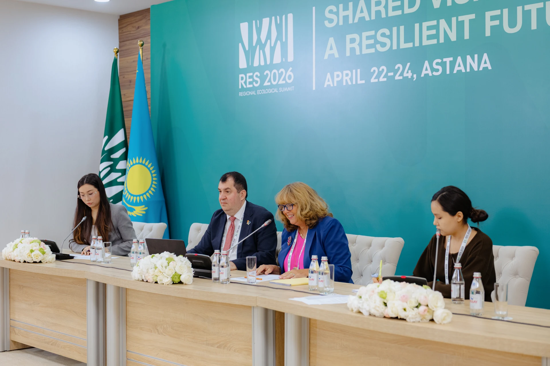 YRTj0PYriKxrWC9f0ZBgBbxCQoPm4HVjurOUoJ64